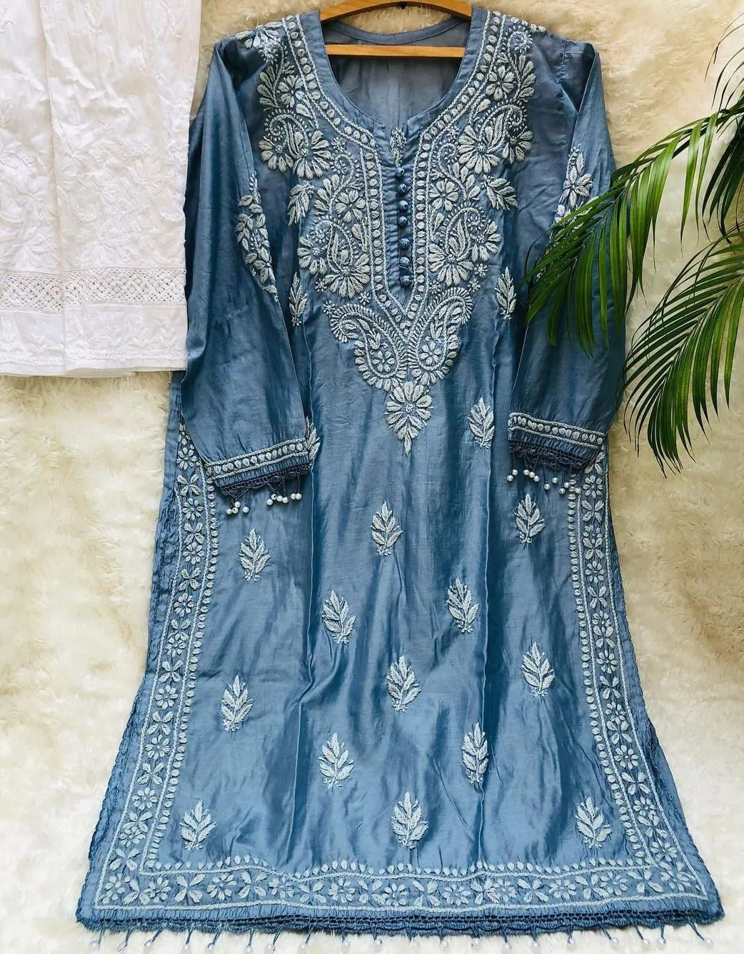 Blue Handcrafted Resham Kurashiya Kurti & Lycra Chikankari Pants Set