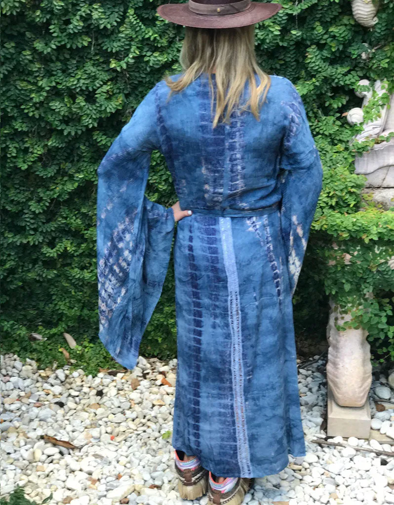 Runway Vagabond Alanis Tie Dye Duster in Blue