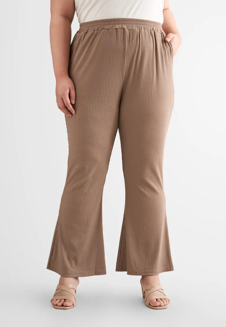 Tracia Relax Ribbed Quarantine Trumpet Pants